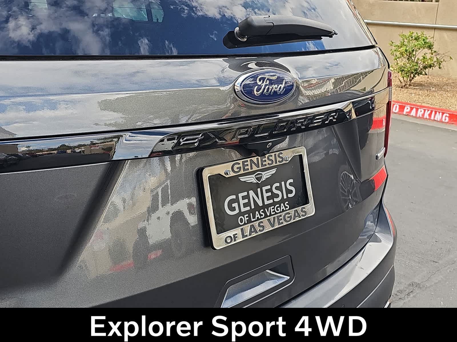 Used 2016 Ford Explorer Sport w/ Equipment Group 401A AWD/4WD image 11
