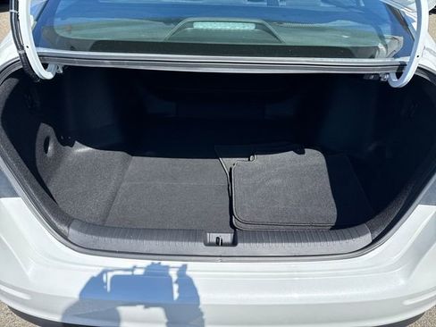 Used 2023 Honda Accord LX image 14