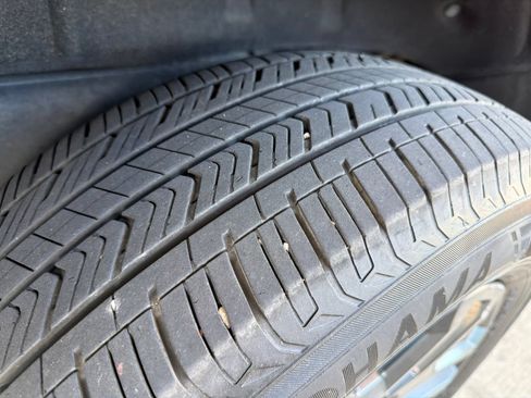 Used 2026 Toyota Sequoia Platinum AWD/4WD image 17