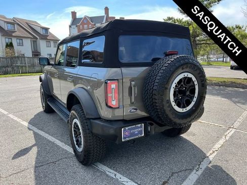Used 2025 Ford Bronco Outer Banks w/ Sasquatch Package AWD/4WD image 8