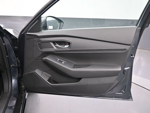 New 2025 Honda Accord EX-L image 33