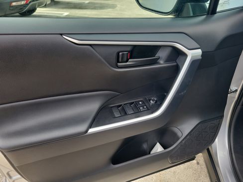 Used 2025 Toyota RAV4 LE FWD image 20