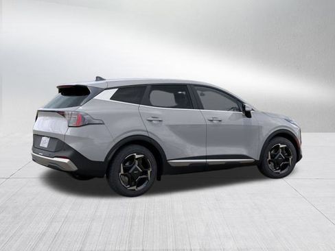 New 2026 Kia Sportage EX image 6