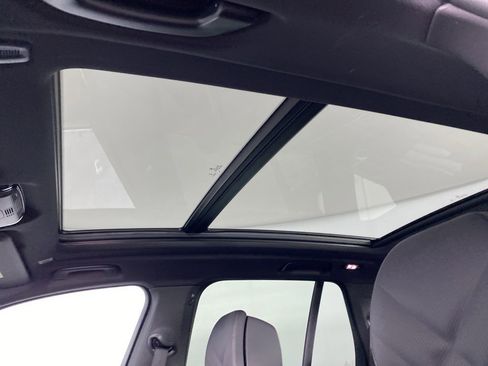 New 2026 BMW X5 M60i w/ Climate Comfort Package image 25