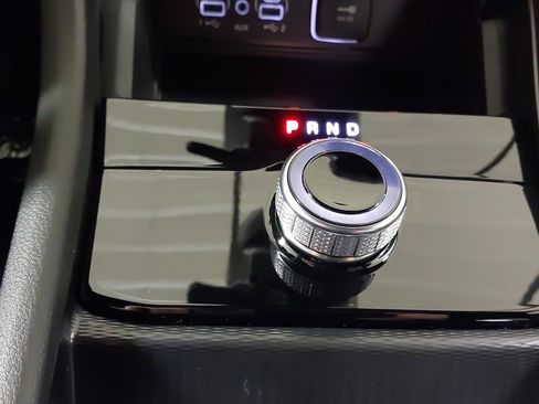 New 2025 Jeep Grand Cherokee Altitude image 21