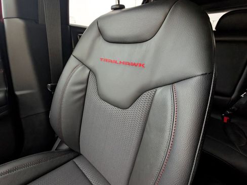 New 2026 Jeep Compass Trailhawk image 12