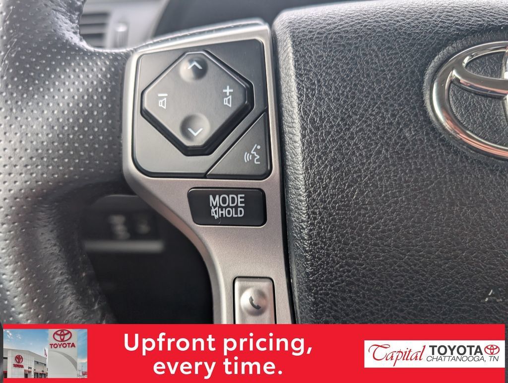 Used 2023 Toyota 4Runner Limited AWD/4WD image 16
