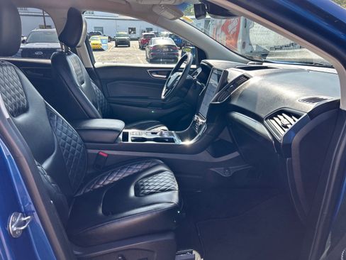 Certified 2024 Ford Edge Titanium AWD/4WD image 16