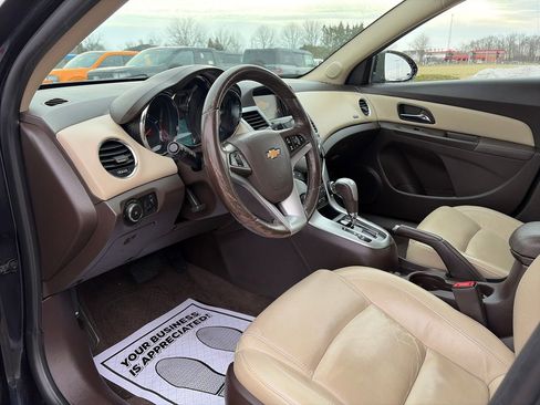 Used 2014 Chevrolet Cruze LT w/ RS Package image 21