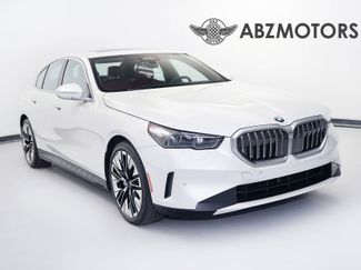 Used 2024 BMW 540i xDrive video 1