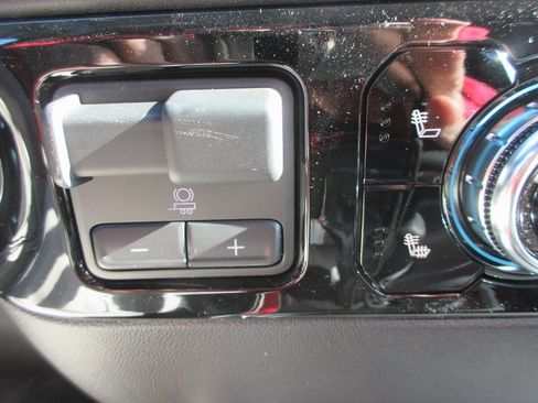 New 2026 GMC Sierra 1500 Elevation w/ Elevation Premium Package image 20