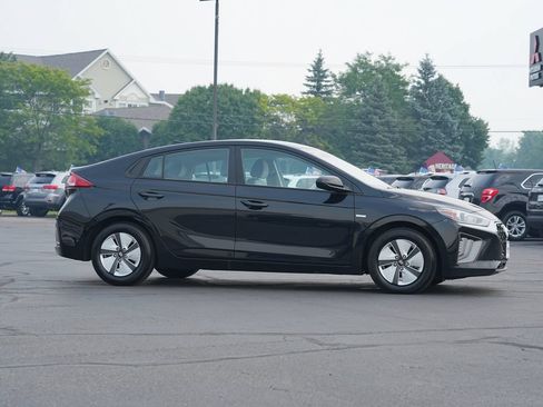 Used 2020 Hyundai Ioniq Blue FWD image 2