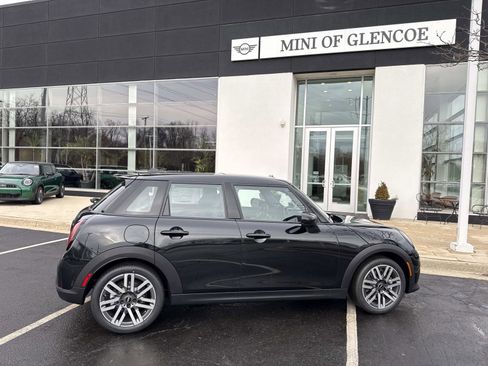 New 2026 MINI Cooper S FWD image 5