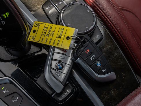 Used 2019 BMW X4 xDrive30i AWD/4WD image 37