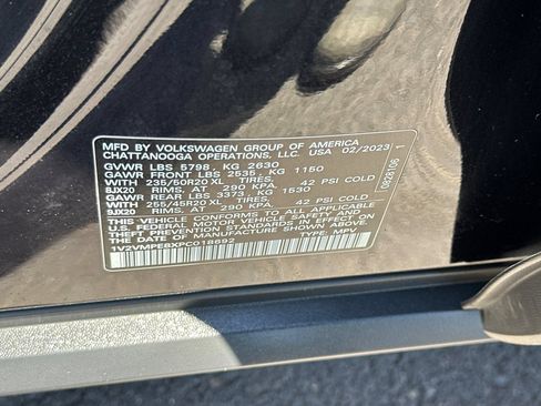 Used 2023 Volkswagen ID.4 Pro S RWD image 35