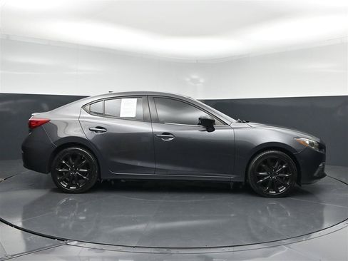 Used 2016 MAZDA MAZDA3 s Touring FWD image 4