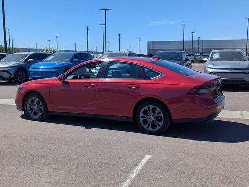 Used 2024 Honda Accord EX image 3