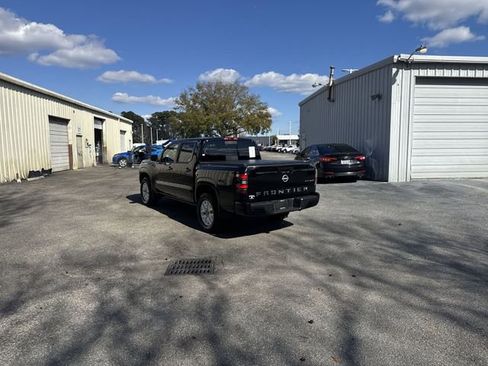 Used 2023 Nissan Frontier SV w/ SV Convenience Package image 7