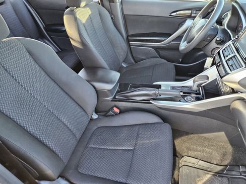 Used 2019 Mitsubishi Eclipse Cross ES AWD/4WD image 15