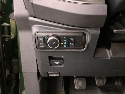 Used 2025 Ford Bronco Badlands AWD/4WD image 37