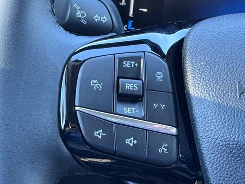 New 2026 Ford Escape SE image 8