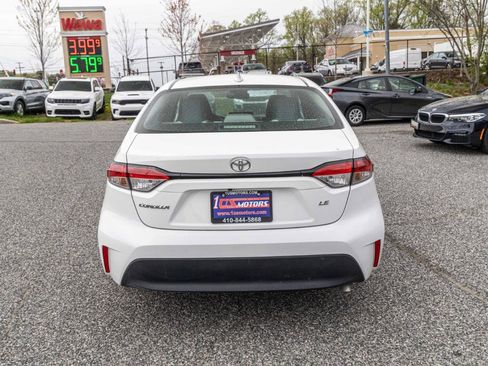 Used 2023 Toyota Corolla LE image 5