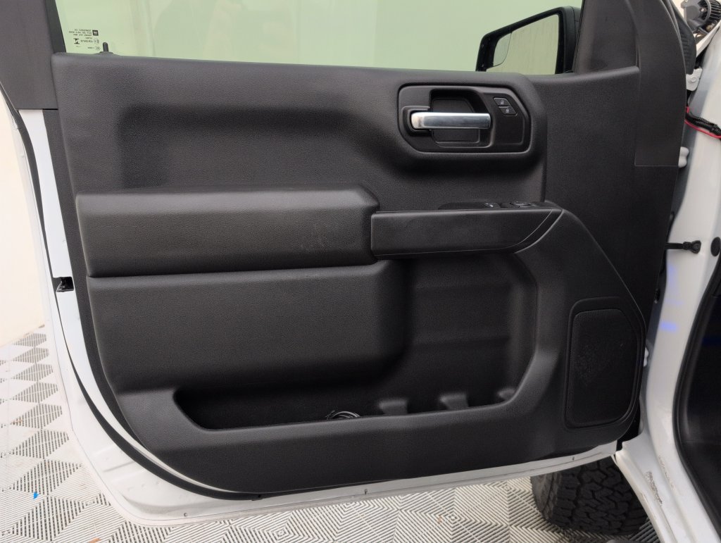 Used 2025 Chevrolet Silverado 1500 W/T w/ WT Value Package RWD image 32