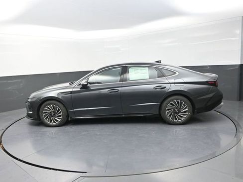 New 2026 Hyundai Sonata SEL FWD image 5