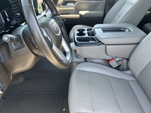 Certified 2025 GMC Sierra 1500 SLT RWD image 25