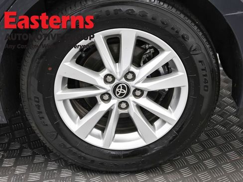 Used 2025 Toyota Camry LE FWD image 30