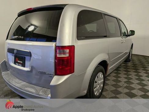 Used 2009 Dodge Grand Caravan SE FWD image 5