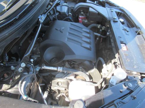 Used 2024 Mitsubishi Eclipse Cross SE image 15