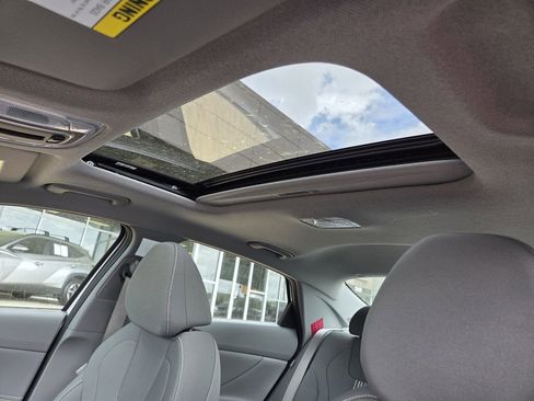 New 2026 Hyundai Elantra SEL Sport image 9