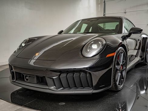 New 2026 Porsche 911 Carrera GTS RWD image 17