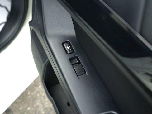 Used 2013 Mitsubishi Lancer Evolution GSR AWD/4WD image 30