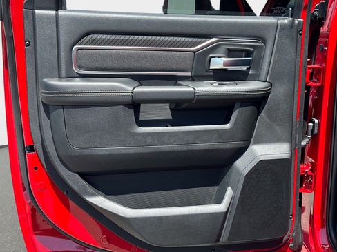 New 2026 RAM 2500 Big Horn AWD/4WD image 13