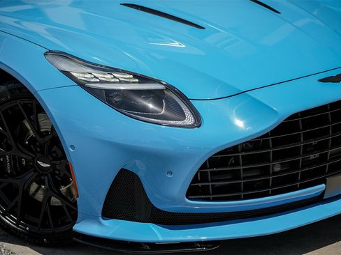 New 2025 Aston Martin DB12 Coupe image 12