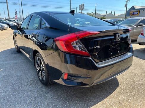 Used 2017 Honda Civic EX-T image 7