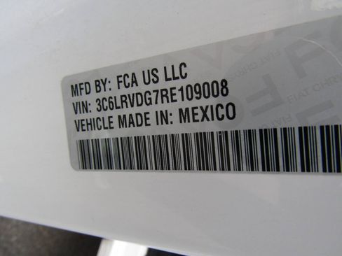 Used 2024 RAM ProMaster 2500 w/ Convenience Group image 19