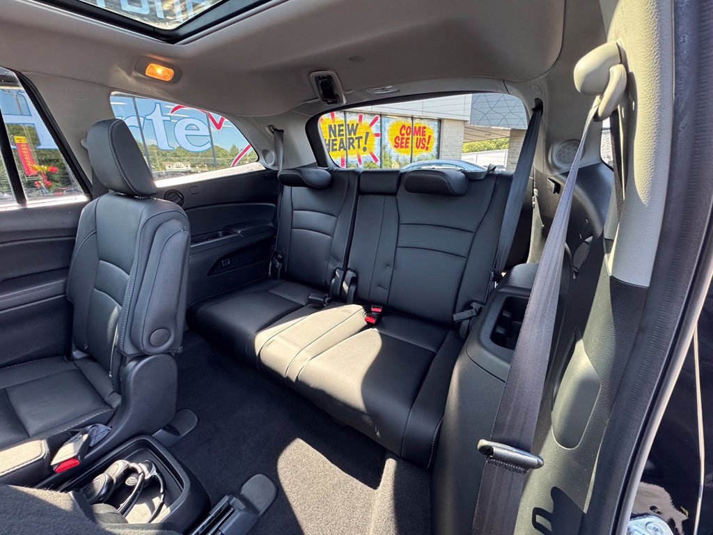Used 2021 Honda Pilot Elite image 14