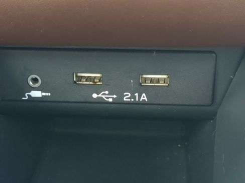 Used 2020 Subaru Outback Touring w/ Popular Package #2 AWD/4WD image 21