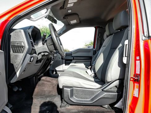 Used 2015 Ford F150 XL w/ Equipment Group 101A Mid RWD image 25