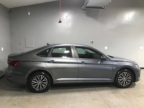 Used 2021 Volkswagen Jetta S FWD image 2