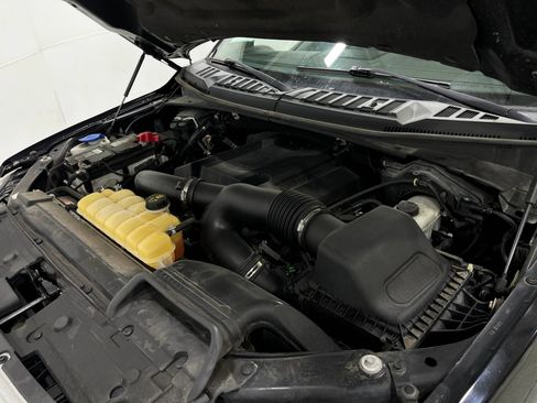 Used 2018 Ford F150 Lariat w/ Equipment Group 502A Luxury AWD/4WD image 28