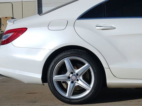 Used 2014 Mercedes-Benz CLS 550 4MATIC image 26
