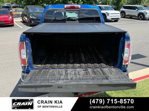 Used 2018 GMC Canyon SLT w/ Driver Alert Package AWD/4WD image 30