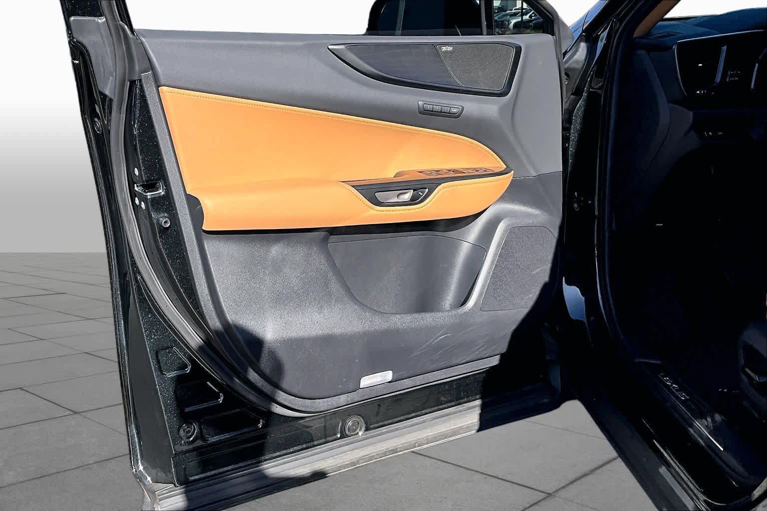 Used 2026 Lexus NX 450h+ AWD w/ Accessory Package (Z2) image 21