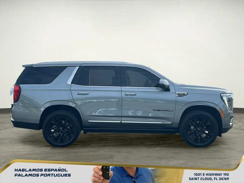 Certified 2026 GMC Yukon Denali w/ Denali Reserve Package AWD/4WD image 7