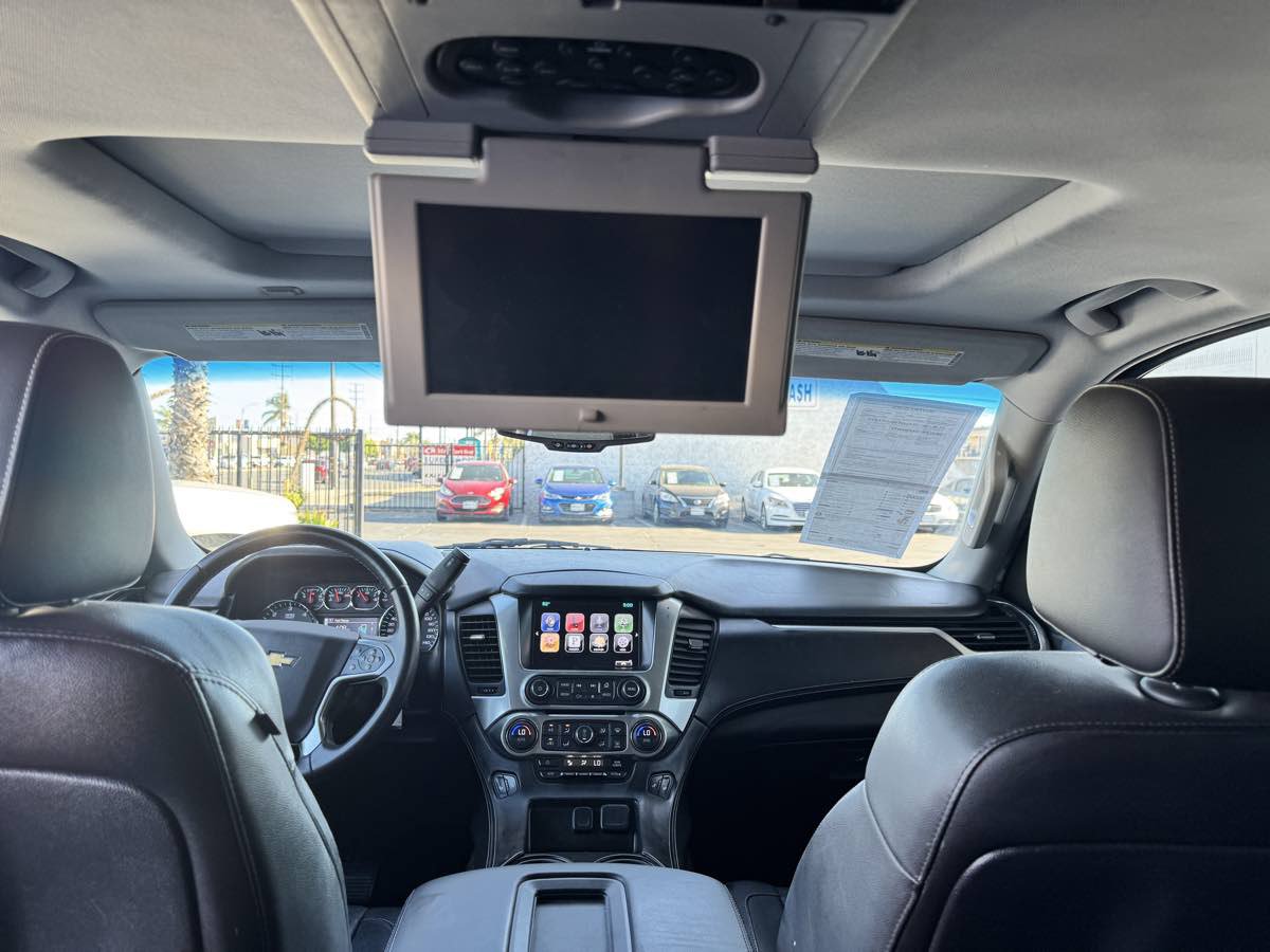 Used 2015 Chevrolet Suburban LT AWD/4WD image 35