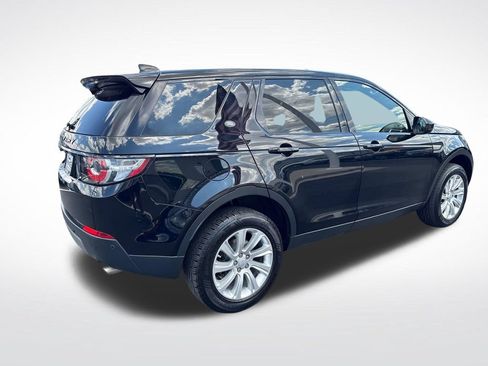 Used 2019 Land Rover Discovery Sport SE AWD/4WD image 5